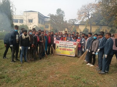 ठाकुरराम क्याम्पसमा नेविसंघद्वारा सरसफाई